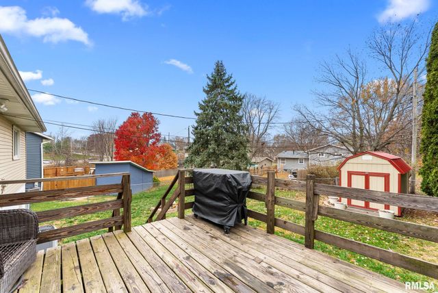 3870 LEXINGTON Court, Bettendorf, IA 52722