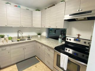 2566 S Garden Dr S 306, Lake Worth, FL 33461