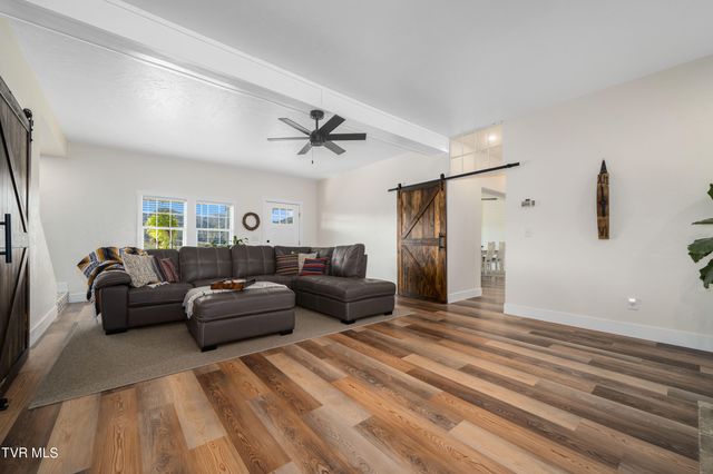 3233 Stanley Valley Road, Surgoinsville, TN 37873