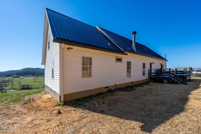 3233 Stanley Valley Road, Surgoinsville, TN 37873