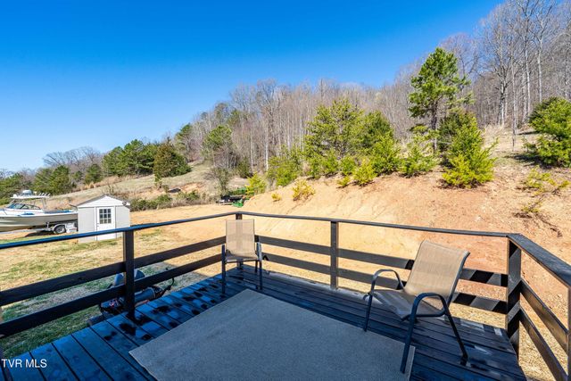 3233 Stanley Valley Road, Surgoinsville, TN 37873