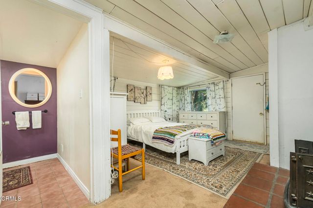 11315 Alethea Drive, Sunland, CA 91040