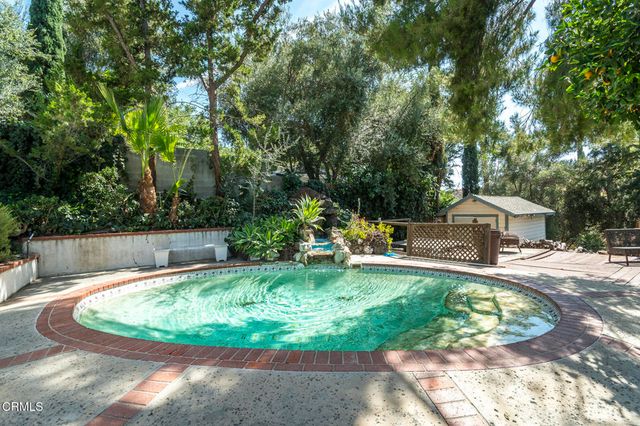 11315 Alethea Drive, Sunland, CA 91040
