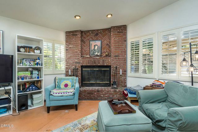 11315 Alethea Drive, Sunland, CA 91040