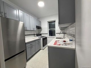 836 Edison Avenue 1Fl, Bronx, NY 10465