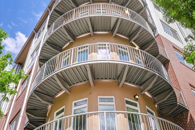 910 W 25th ST 206, Austin, TX 78705