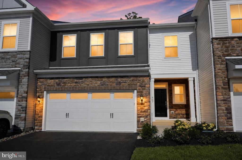 437 ASPEN TRAIL TRL #10203, MAPLE GLEN, PA 19002 — exterior
