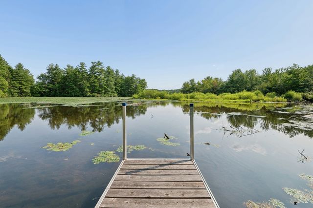 11 Greybert Ln, Worcester, MA 01602