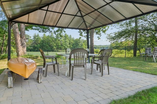 11 Greybert Ln, Worcester, MA 01602