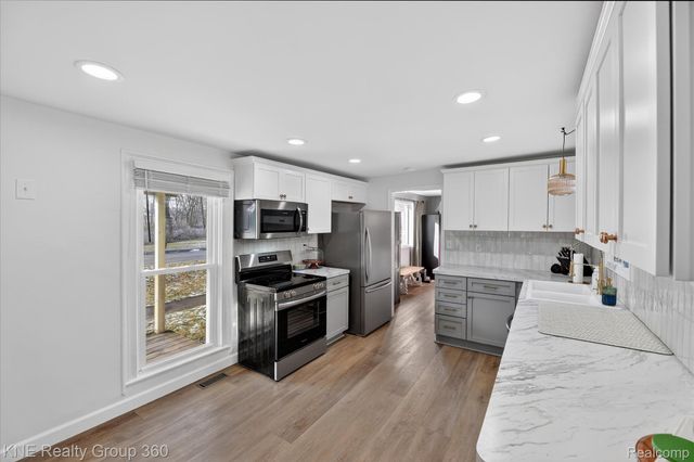 622 Factory Street, Howell, MI 48843