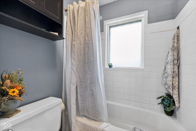 2364 W Del Mar Drive, Crawfordsville, IN 47933
