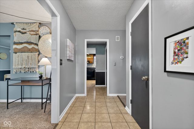 2364 W Del Mar Drive, Crawfordsville, IN 47933