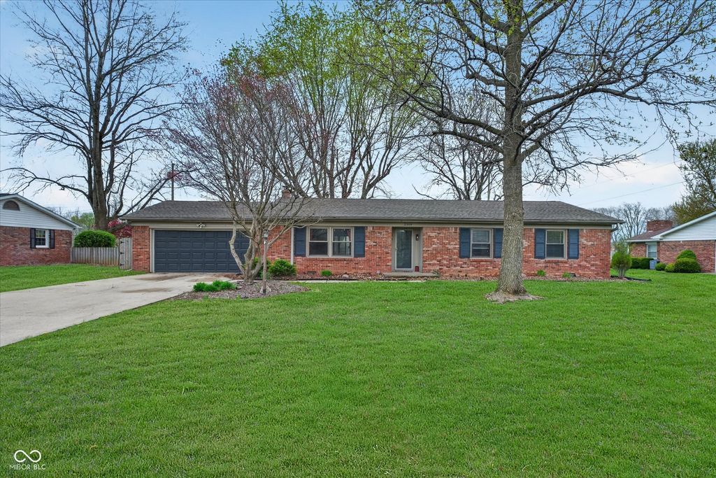 2364 W Del Mar Drive, Crawfordsville, IN 47933