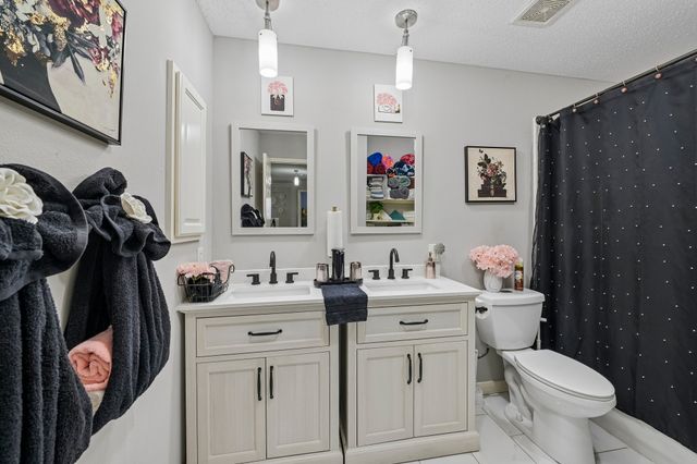 222 Cozy Lane, Cedar Hill, TX 75104