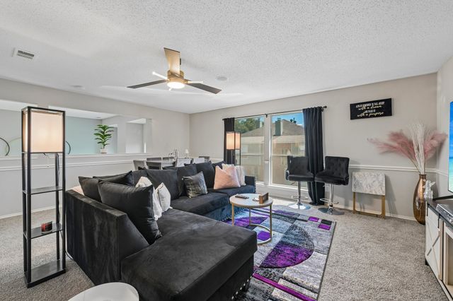 222 Cozy Lane, Cedar Hill, TX 75104