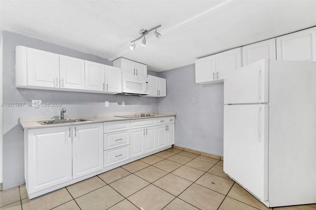 6049 W 14th Court, Hialeah, FL 33012