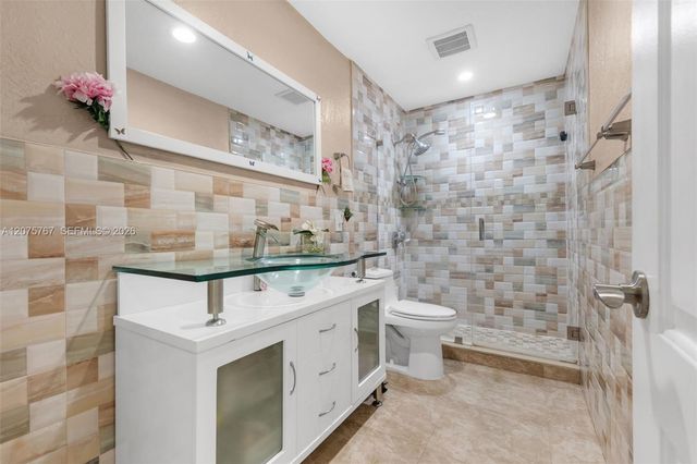 6049 W 14th Court, Hialeah, FL 33012