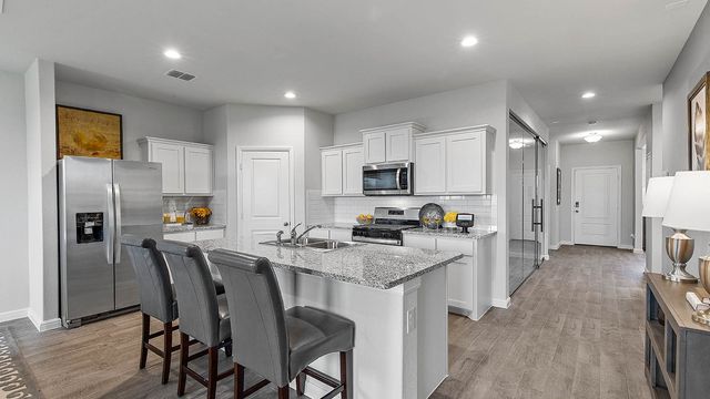 109 DAFFODIL Lane, Boyd, TX 76023