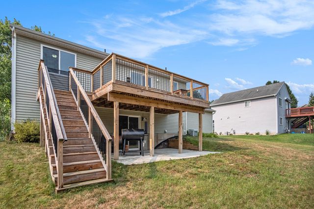 4139 Whirlwind Drive NE, Rockford, MI 49341