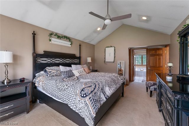 430 Terra Verde Avenue, Columbiana, OH 44408