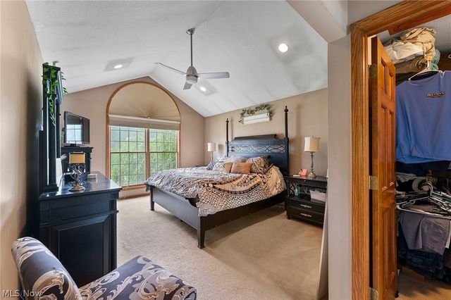 430 Terra Verde Avenue, Columbiana, OH 44408