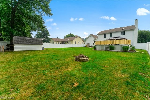 430 Terra Verde Avenue, Columbiana, OH 44408
