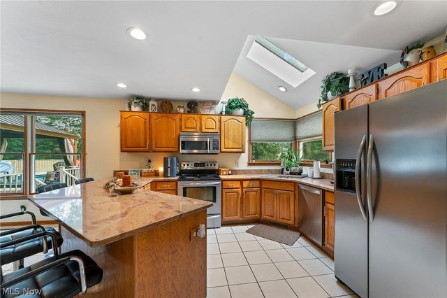 430 Terra Verde Avenue, Columbiana, OH 44408