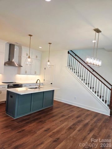 9113 Maybry Park Street, Charlotte, NC 28212