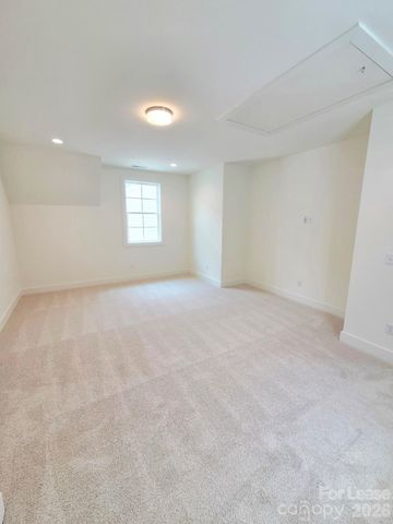 9113 Maybry Park Street, Charlotte, NC 28212