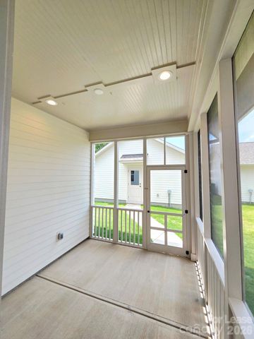9113 Maybry Park Street, Charlotte, NC 28212