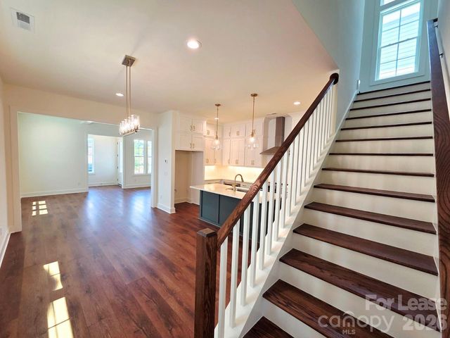 9113 Maybry Park Street, Charlotte, NC 28212