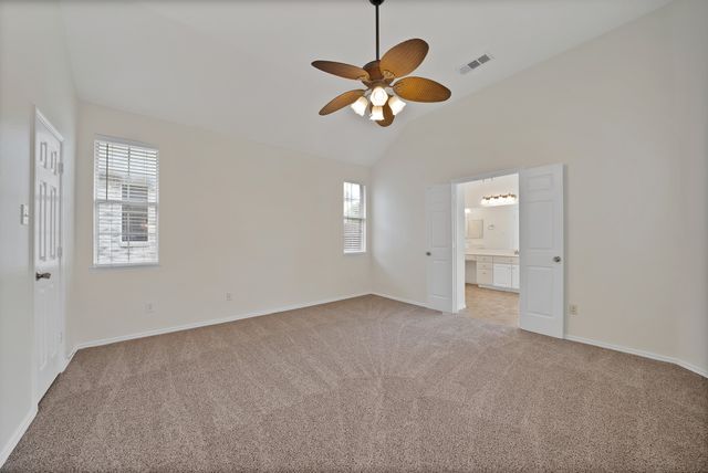 813 Yosemite Trail, Mesquite, TX 75149