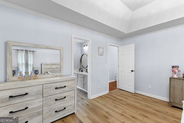 1426 Wyntercreek Drive, Hoschton, GA 30548