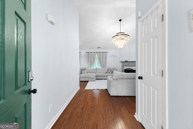 1426 Wyntercreek Drive, Hoschton, GA 30548