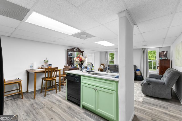 1426 Wyntercreek Drive, Hoschton, GA 30548