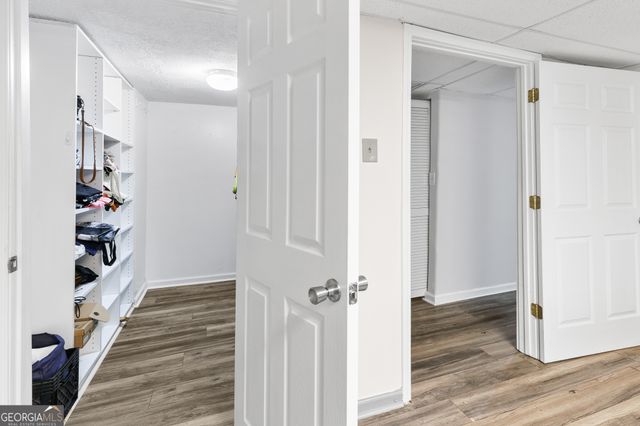 1426 Wyntercreek Drive, Hoschton, GA 30548