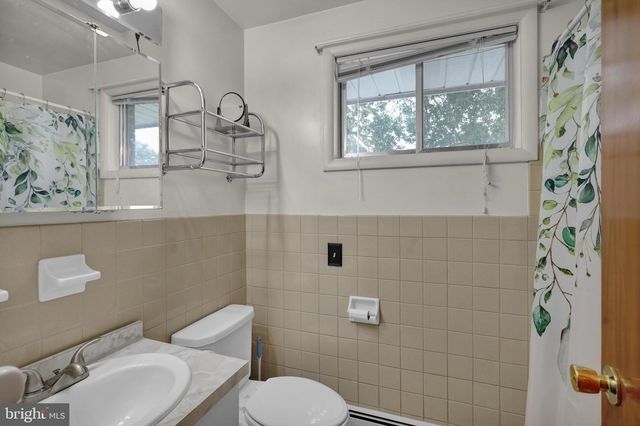 4708 DEBORAH DR, Reading, PA 19606