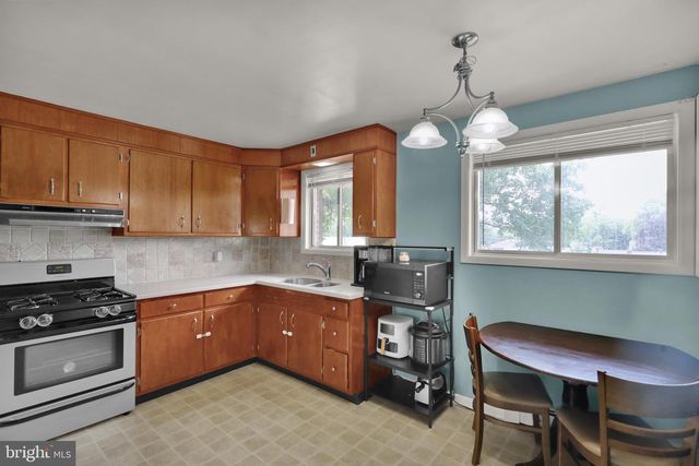 4708 DEBORAH DR, Reading, PA 19606