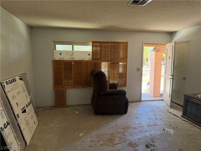 124 Montello Avenue, Las Vegas, NV 89110