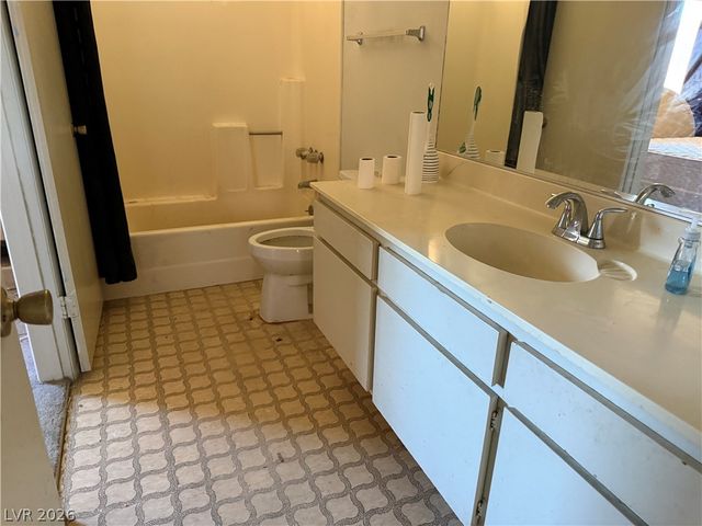 124 Montello Avenue, Las Vegas, NV 89110