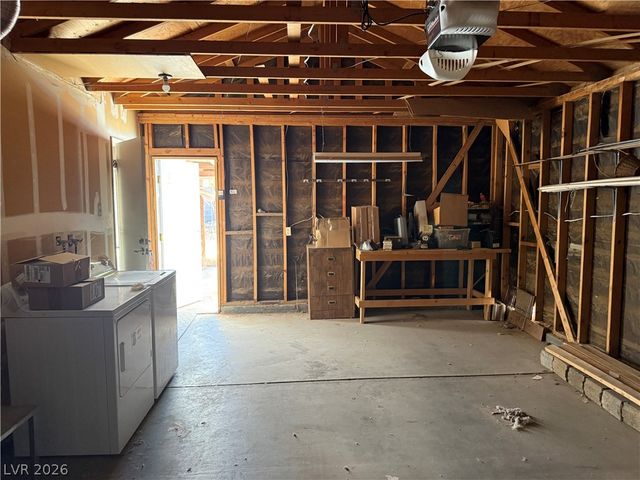 124 Montello Avenue, Las Vegas, NV 89110