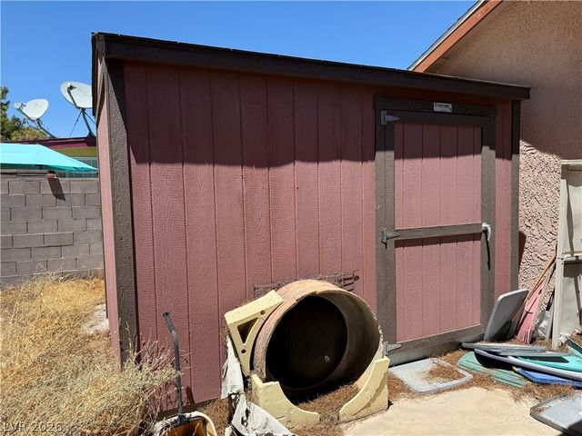 124 Montello Avenue, Las Vegas, NV 89110