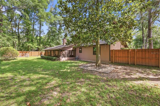 2446 NW 35TH TERRACE, Gainesville, FL 32605