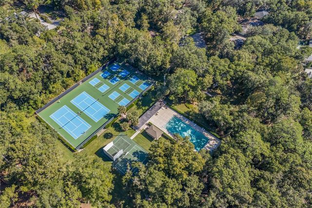 2446 NW 35TH TERRACE, Gainesville, FL 32605