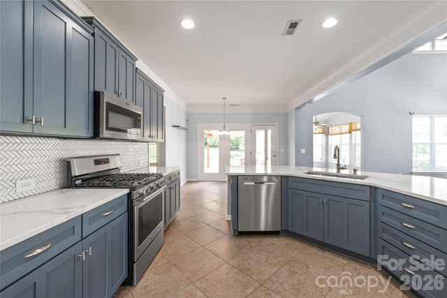 11631 Baystone Place, Concord, NC 28025