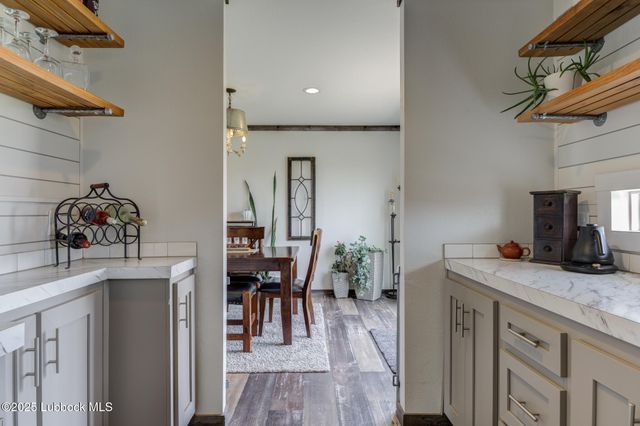 10504 County Rd 7000, Wolfforth, TX 79382