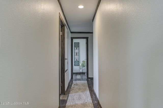 10504 County Rd 7000, Wolfforth, TX 79382