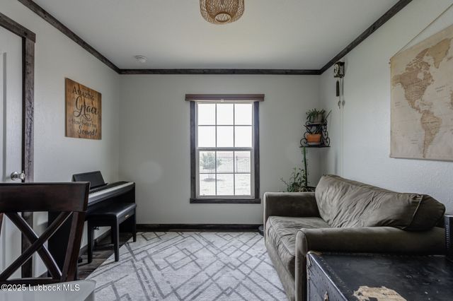 10504 County Rd 7000, Wolfforth, TX 79382