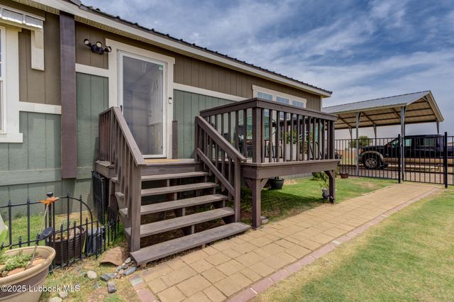 10504 County Rd 7000, Wolfforth, TX 79382