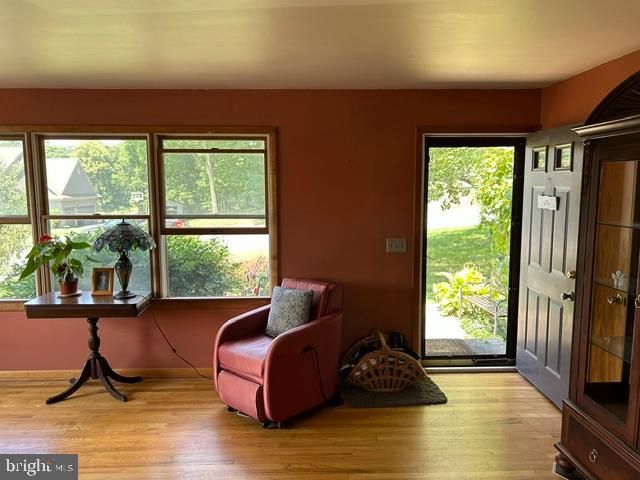 63 CHARLESTOWN RD, Washington Boro, PA 17582